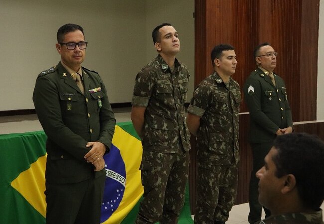 25º BATALHÃO DE CAÇADORES DESPEDIDA DE OFICIAL